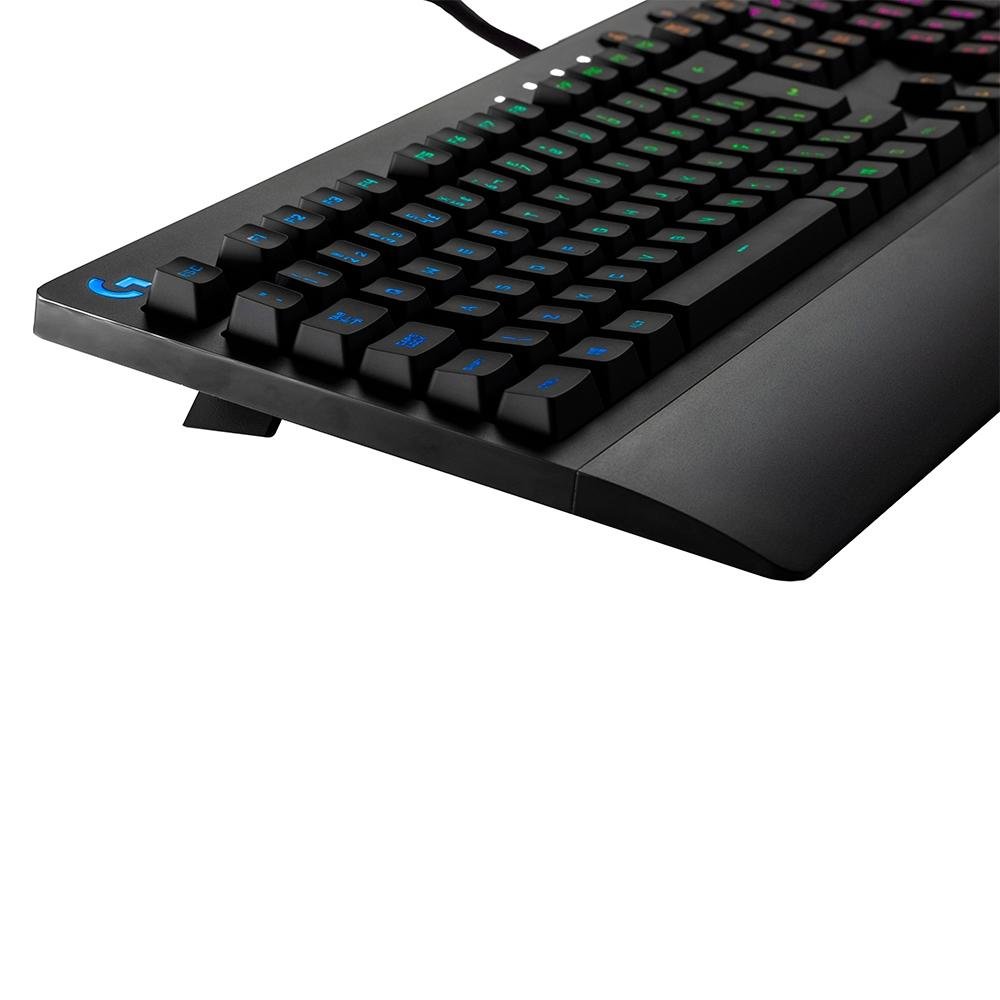 Teclado Gamer Logitech G213, RGB LIGHTSYNC, Controles de Mídia Dedicados, Design Durável Resistente à Respingos, ABNT2, Preto - 920-009438
