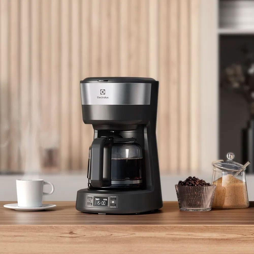 Cafeteira Elétrica Electrolux Programável com Timer Experience (ECM25) 127V - ECM25 Cafeteira Elétrica Electrolux Programável com Timer Experience (ECM25) 127V - ECM25