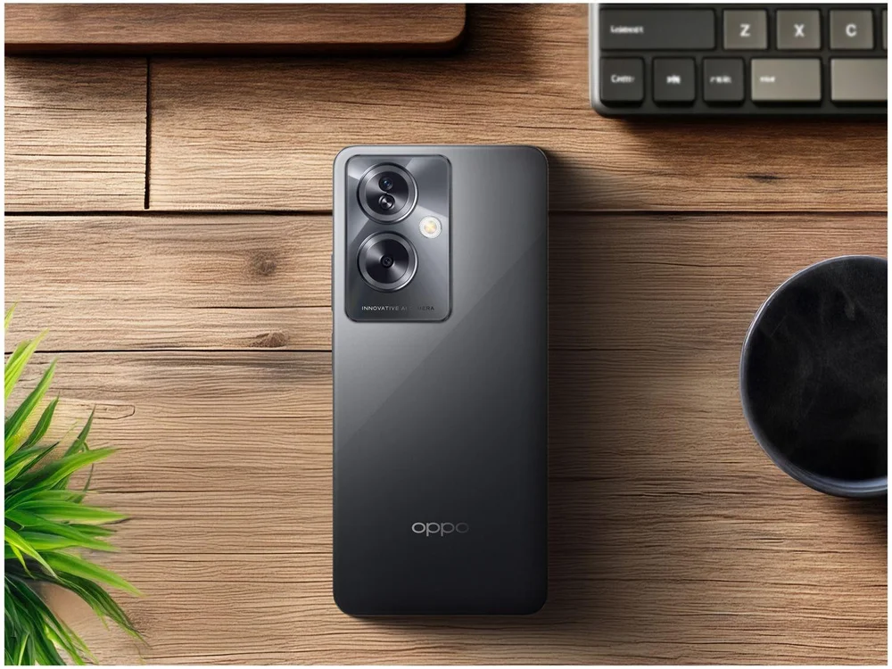 Smartphone OPPO A79 256GB Preto 5G 8GB + 8GB (RAM+