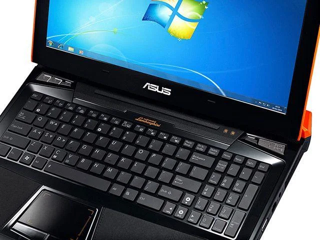 Notebook Asus Lamborghini c/ Intel Core i7