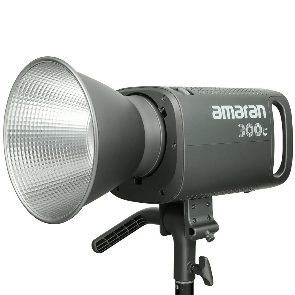 Iluminador LED Aputure Amaran 300c RGB KaBuM
