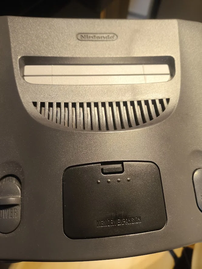 Tampa Tampinha Memory Expansion Expansor Compatível Com N64 Nintendo 64 Tampa Tampinha Memory Expansion Expansor Compatível Com N64 Nintendo 64